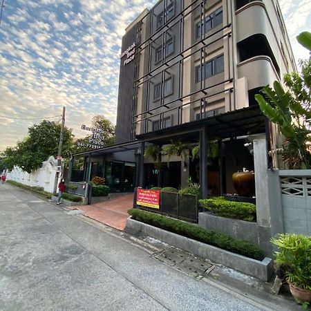 Bangkok Bed Place Exterior photo